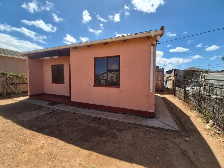 2 Bedroom Property for Sale in Bethelsdorp Eastern Cape